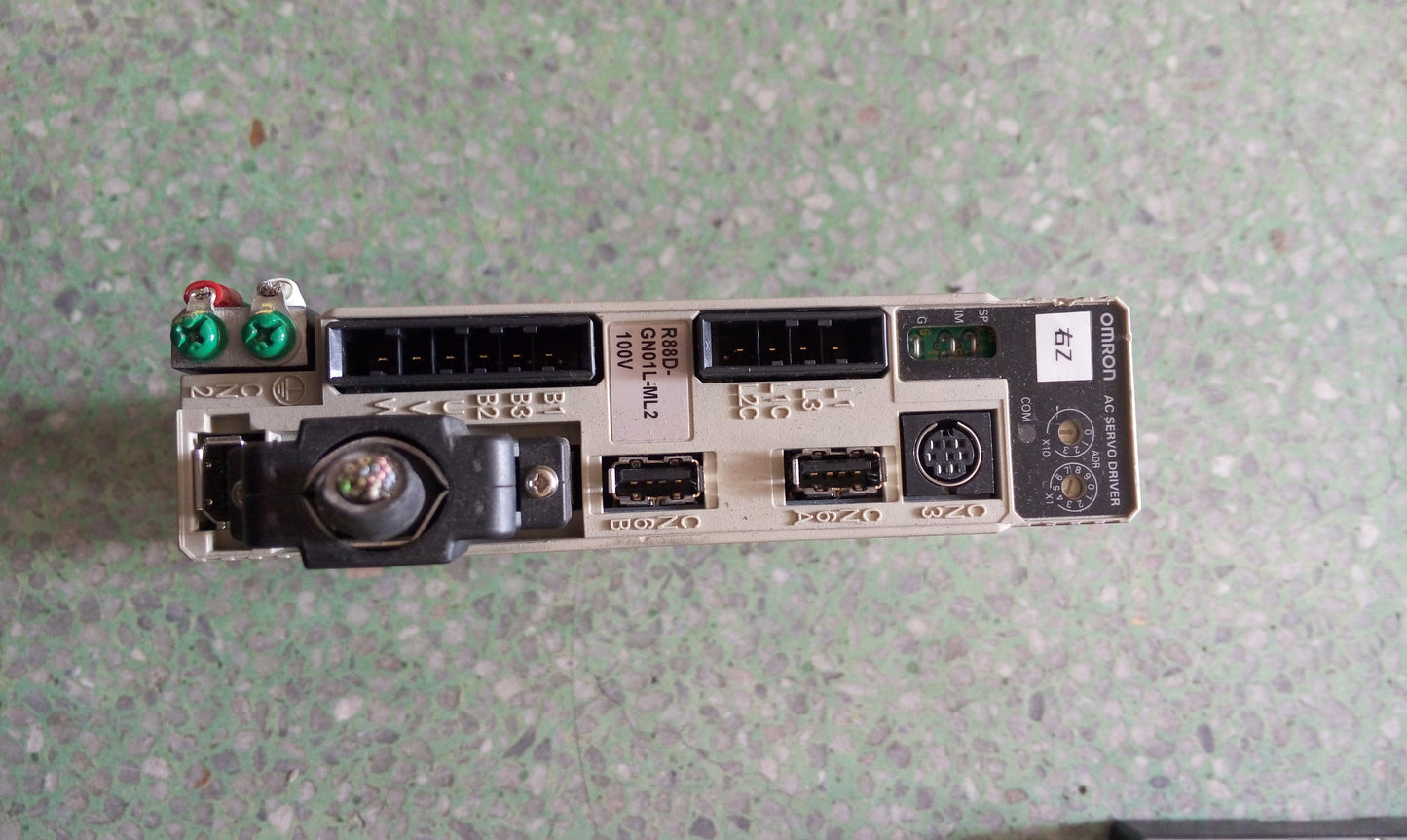 Omron R88D-GN01L-ML2 AC Servo Driver Input 100-115V - Pulingma Automation