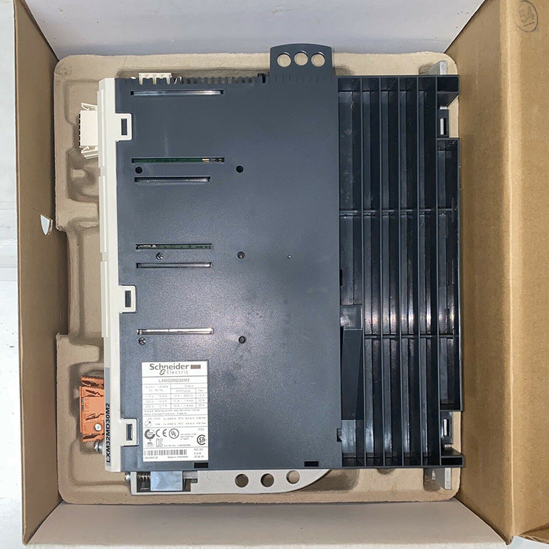 Schneider Electric LXM32MD30M2 Lexium 32 Servo Drive