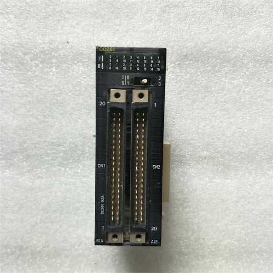 Omron CJ1W-OD261 PLC Module