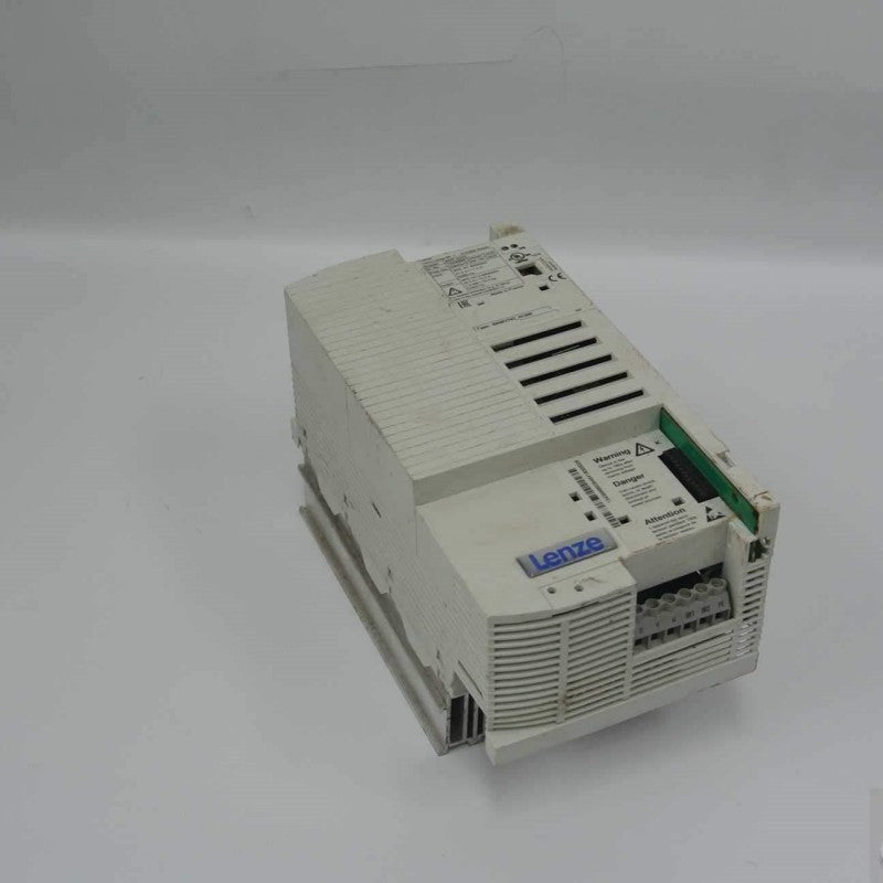 Lenze E82EV752-4C200 Inverter