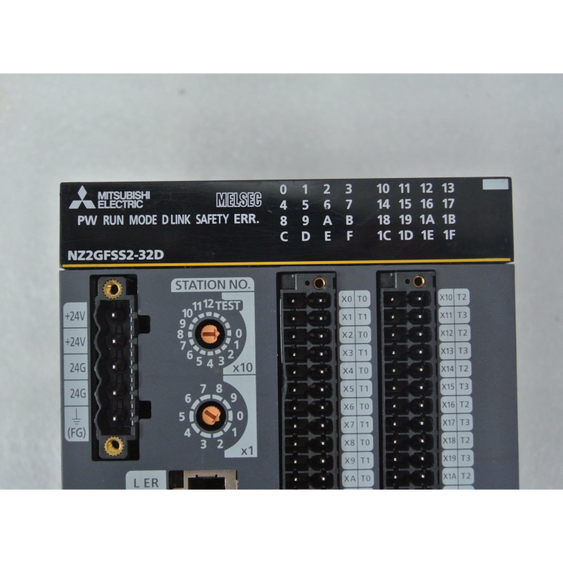 Mitsubishi NZ2GFSS2-32D PLC Module