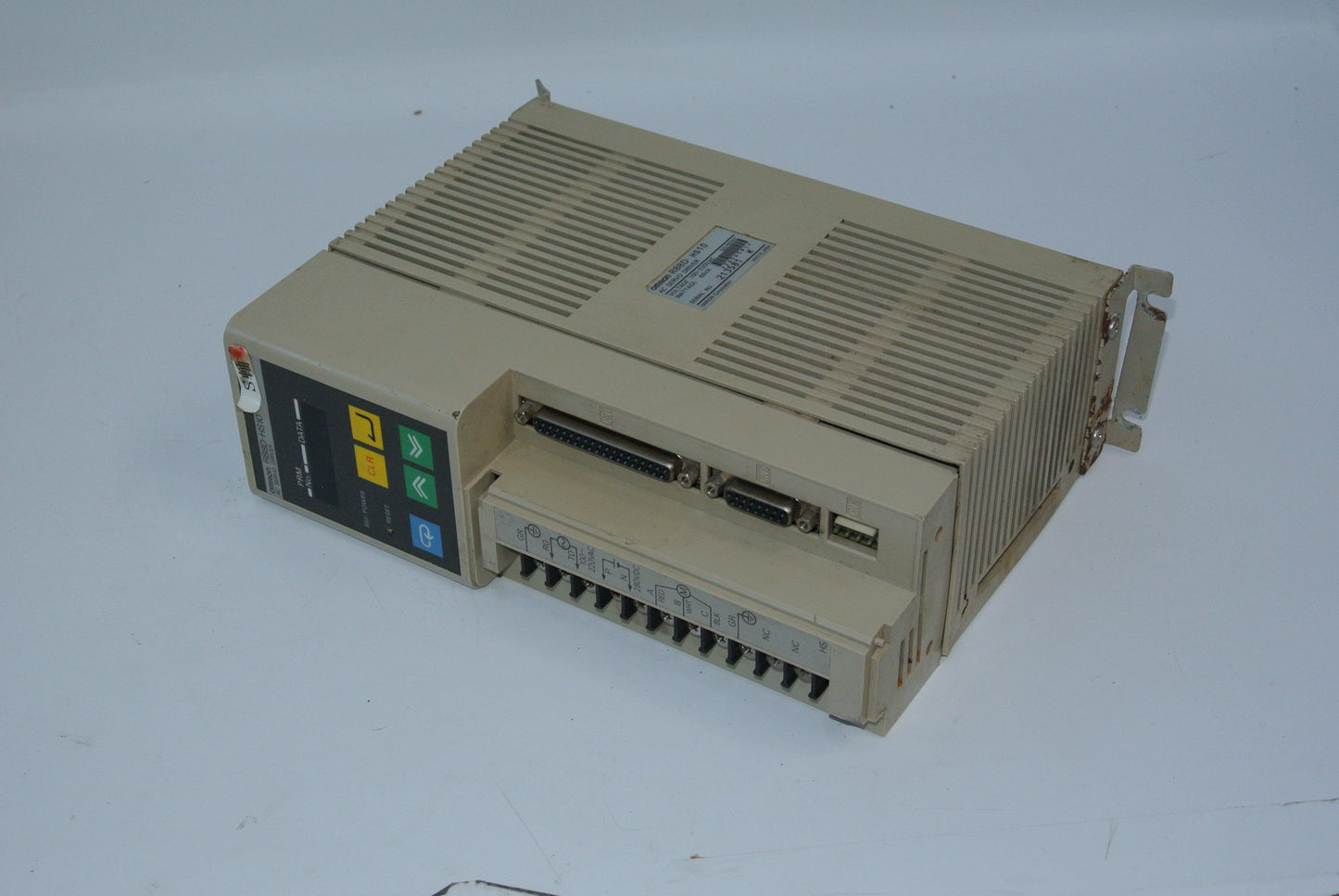 Omron R88D-HS10 AC Servo Driver Input 100-220VAC - Pulingma Automation