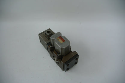 MOOG J661-709 Hydraulic Servo Valve - Pulingma Automation