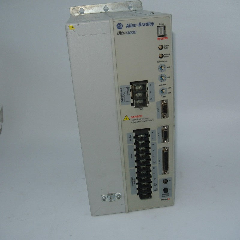 Allen Bradley 2098-DSD-HV100-SE Ultra 3000 Servo Drive