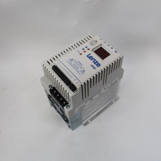 Lenze ESMD302L4TXA AC Tech Inverter 3.0kw ESMD302L4TXA000XX1G21