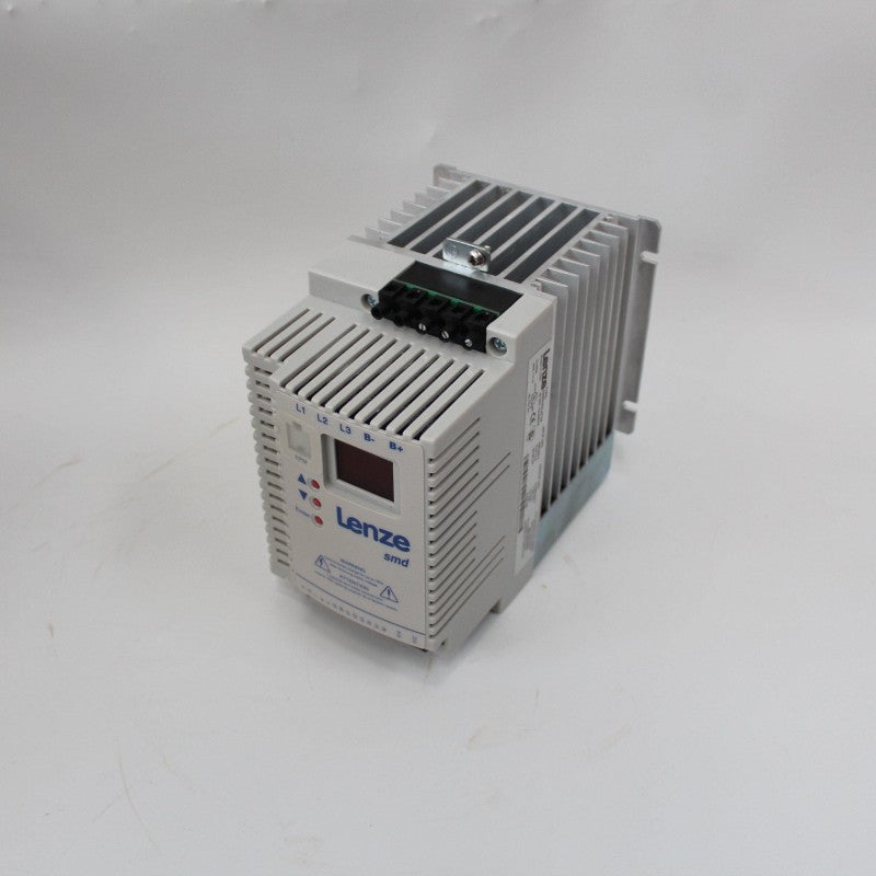 Lenze ESMD302L4TXA AC Tech Inverter 3.0kw ESMD302L4TXA000XX1G21