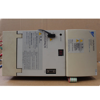 YASKAWA CIMR-MR5N2011 Servo Drive