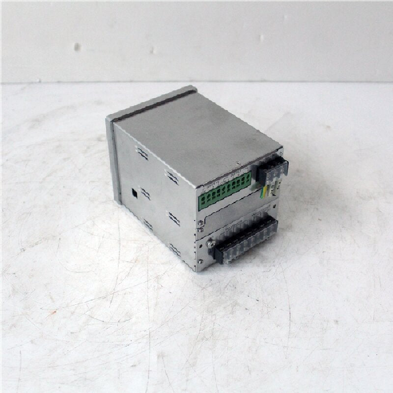 KYOWA WGA-680A-00 Amplifier
