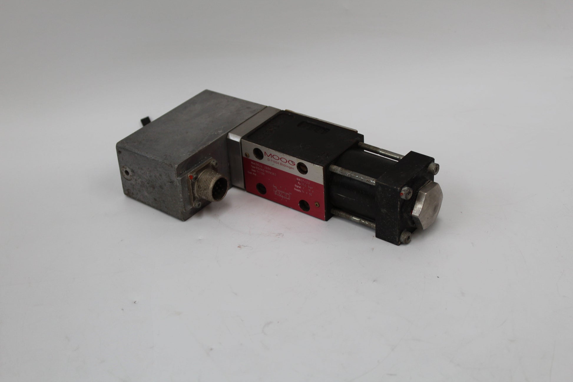 MOOG D633-308A Hydraulic Servo Valve - Pulingma Automation