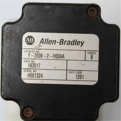 Allen Bradley Y-2006-2-H00AA Servo Motor