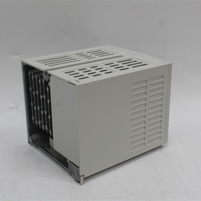 LS SV037IG5A-4 Inverter