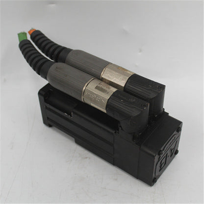 Allen Bradley MPL-A1530U-EJ72AA Servo Motor