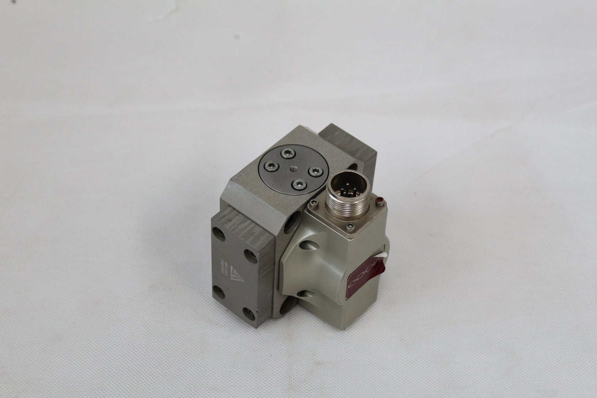 MOOG J761-002 Hydraulic Servo Valve S63JOGB4VPL - Pulingma Automation
