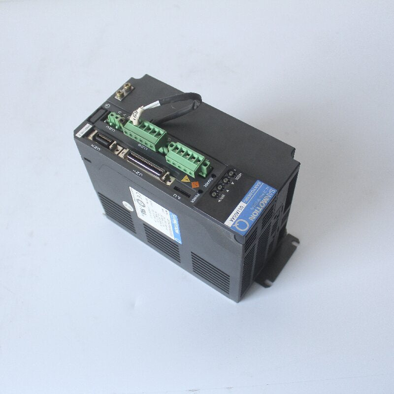 SANYO QS1A05AA04G01S00 Servo Driver