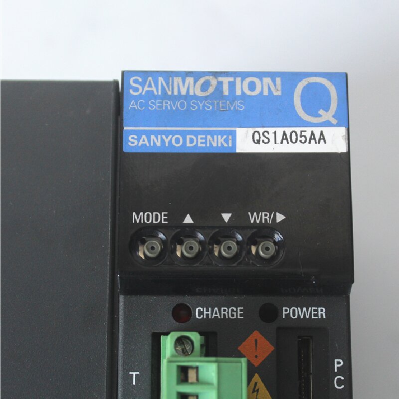 SANYO QS1A05AA04G01S00 Servo Driver