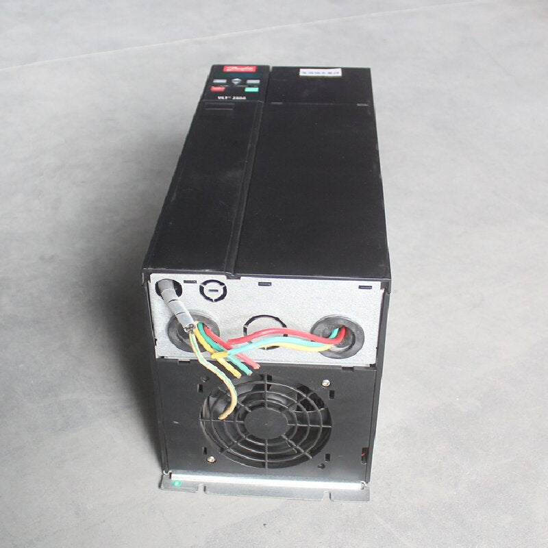 Danfoss VLT2880PT4B20STR0DBF00A00C1 Inverter 178B5033