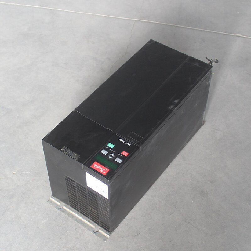 Danfoss VLT2881PT4B20STR0DBF00A00C1 Inverter 178B5034