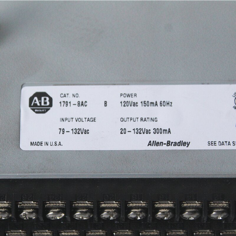 Allen Bradley 1791-8AC Module