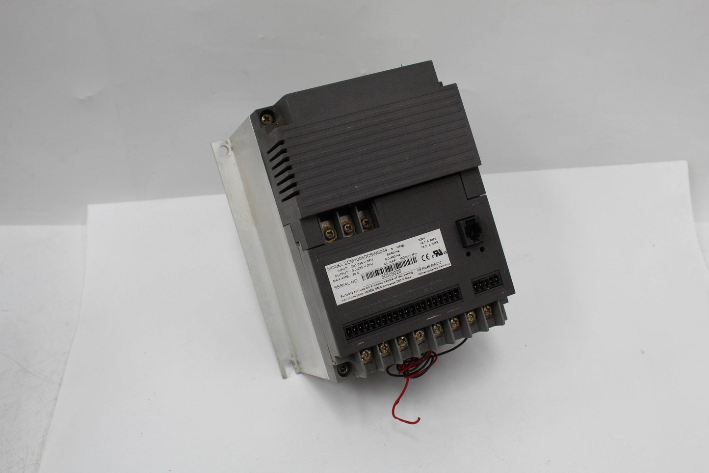 Parker SDM1005DCSWC044 Inverter Input 200-240V - Pulingma Automation