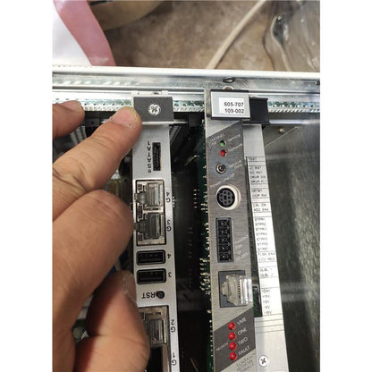 Lam Research /GE 2300 KIY045 853-044013-125 VME BOX 605-109114-001 V7668A 605-048878-001 VME7671 605-707 109-002 810-046015-009 Board - Pulingma Automation