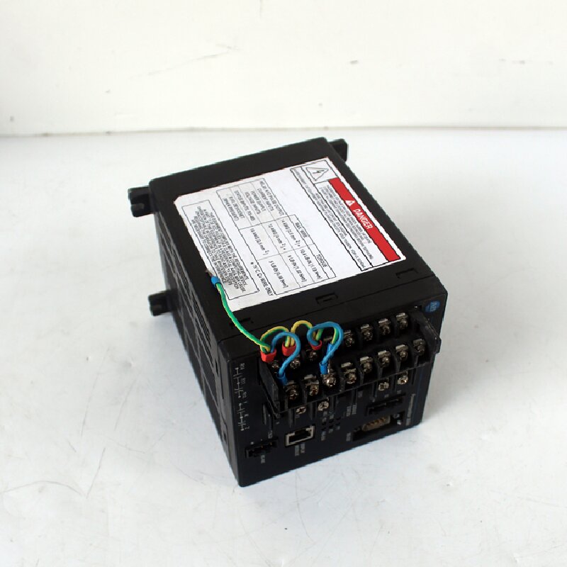 Allen  Bradley 1404-M405A-232 Control Module