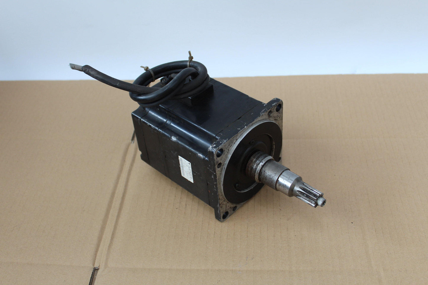 YASKAWA SGMPH-15A1A-YR11 AC Servo Motor - Pulingma Automation