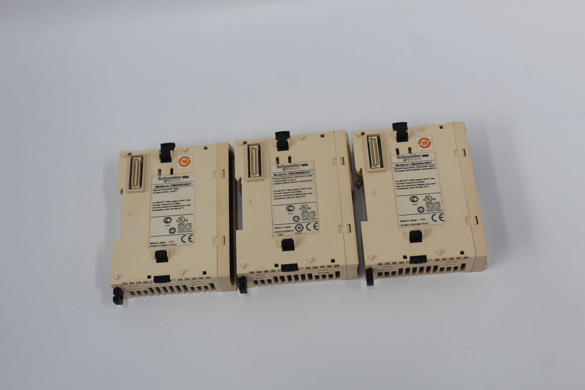 Used Schneider M238 Discrete Input PLC Module TM2DDI16DT - Pulingma Automation