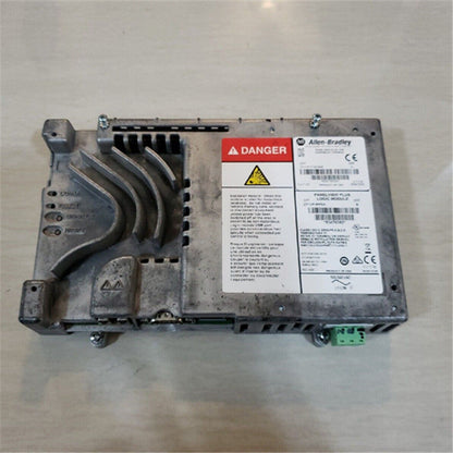 Allen Bradley 2711P-RP8A Logic Module