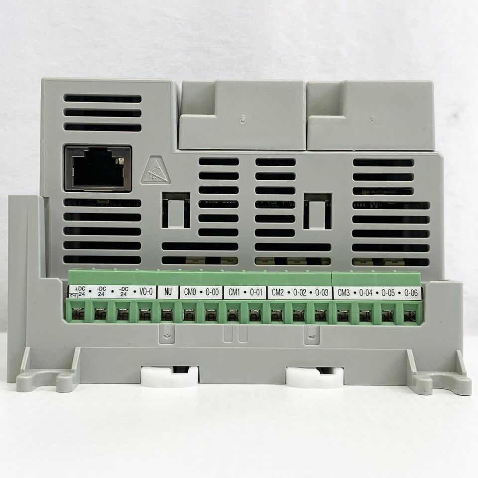 Allen Bradley 2080-LC20-20QWB Micro820 EtherNet I/P Controller