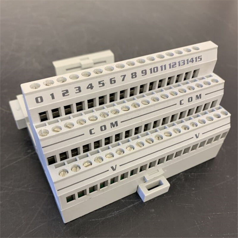 Allen Bradley 1794-OA8I Output Module