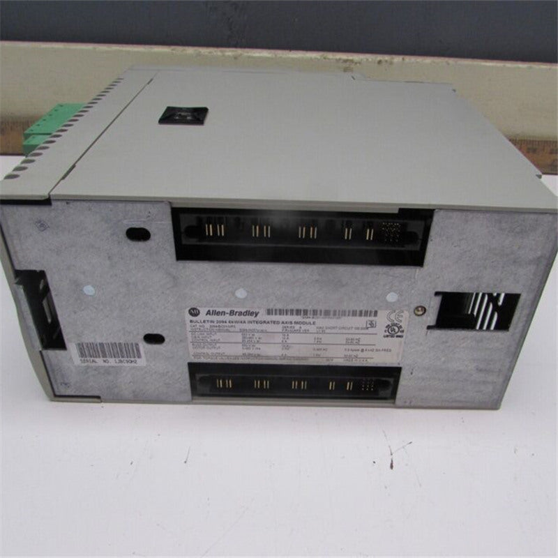 Allen Bradley 2094-BC01-MP5 Kinetix 6000 Servo Drive