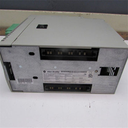 Allen Bradley 2094-BC01-MP5 Kinetix 6000 Servo Drive